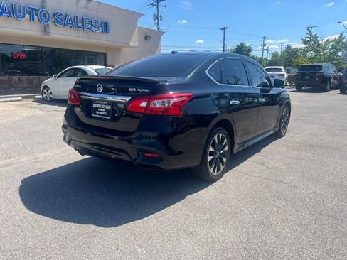 Used 2019 Nissan Sentra SR Turbo FWD image 6