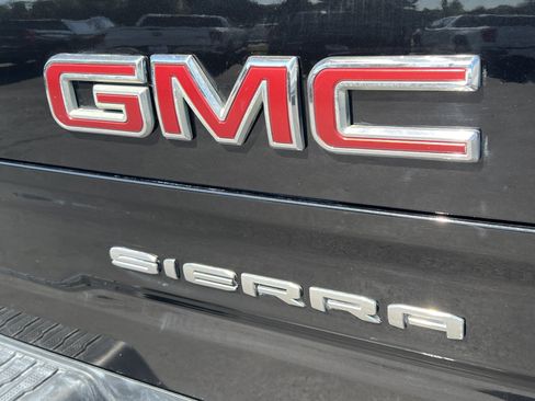 Used 2021 GMC Sierra 1500 AT4 image 8