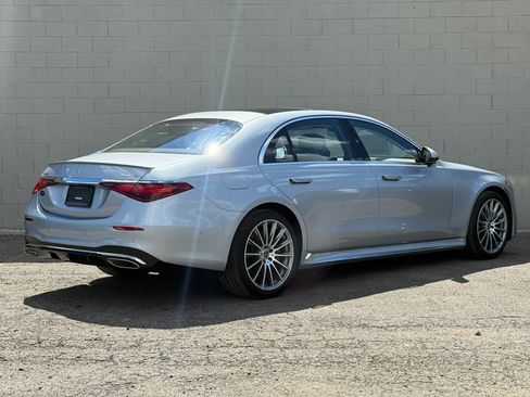 Used 2021 Mercedes-Benz S 580 4MATIC Sedan w/ AMG Line image 11