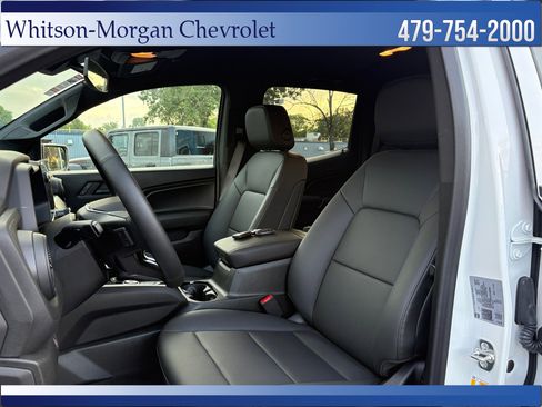 Used 2026 Chevrolet Colorado Trail Boss AWD/4WD image 10