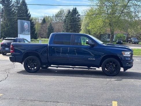 Used 2023 RAM 1500 Laramie AWD/4WD image 6