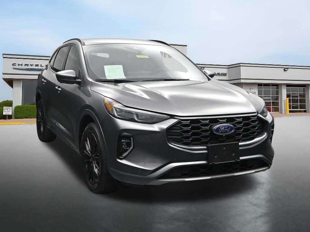 Used 2023 Ford Escape ST-Line Elite AWD/4WD image 7