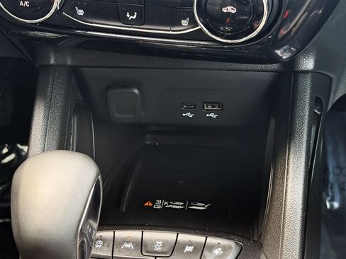 Used 2026 Chevrolet TrailBlazer RS w/ Convenience Package FWD image 53