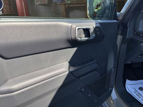 New 2026 Ford Bronco Outer Banks AWD/4WD image 18