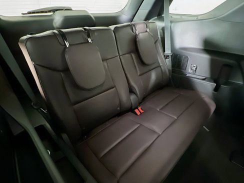 New 2026 Ford Explorer Platinum w/ LUX Leather Package image 17