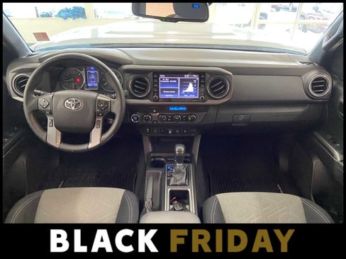 Used 2021 Toyota Tacoma TRD Sport image 17