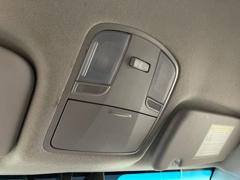 Used 2022 Hyundai Ioniq SEL image 28