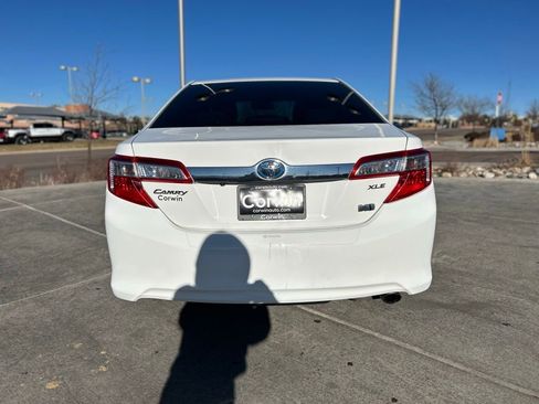 Used 2012 Toyota Camry Hybrid image 7