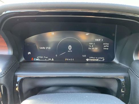 Certified 2022 Lincoln Nautilus Reserve w/ Equipment Group 202A AWD/4WD image 24