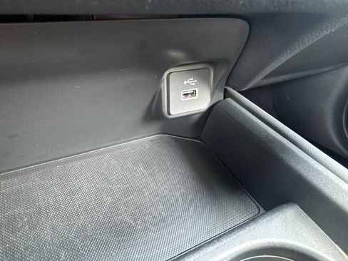 Certified 2024 Honda HR-V Sport image 30