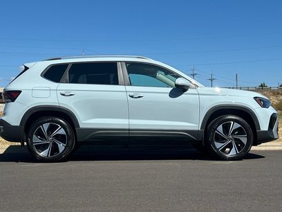 New 2026 Volkswagen Taos SE