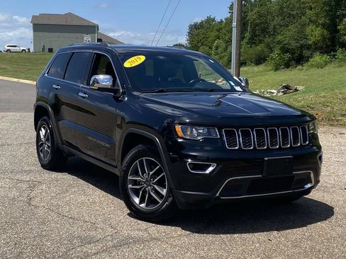 Used 2019 Jeep Grand Cherokee Limited AWD/4WD image 36