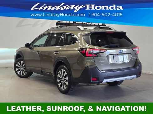 Used 2025 Subaru Outback Touring XT AWD/4WD image 4
