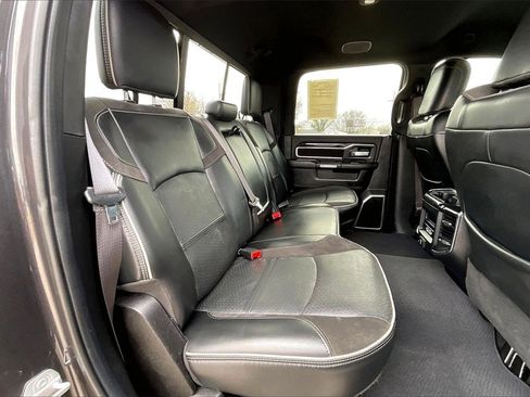 Used 2019 RAM 2500 Laramie image 26