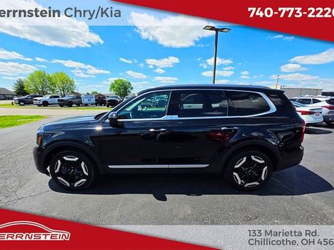 Used 2025 Kia Telluride S AWD/4WD image 4