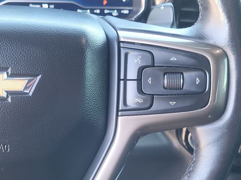 Used 2023 Chevrolet Silverado 1500 High Country w/ Technology Package AWD/4WD image 15