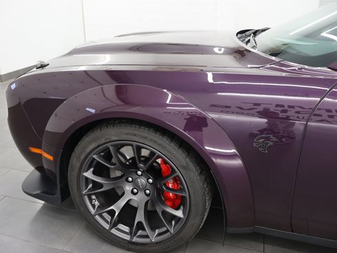 Used 2020 Dodge Challenger SRT Hellcat Redeye image 32