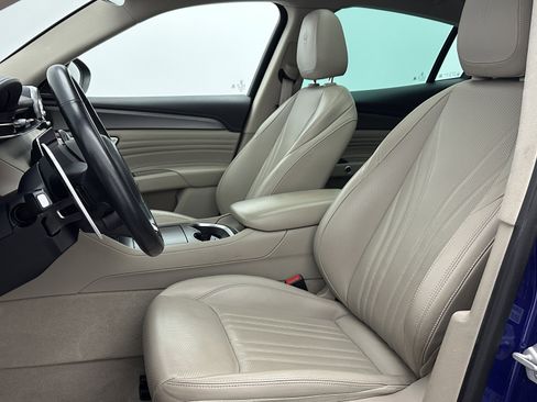 Used 2023 Maserati Grecale GT image 18