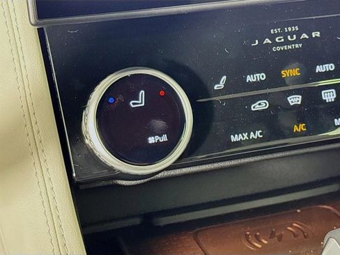 New 2026 Jaguar F-PACE R-Dynamic S image 23