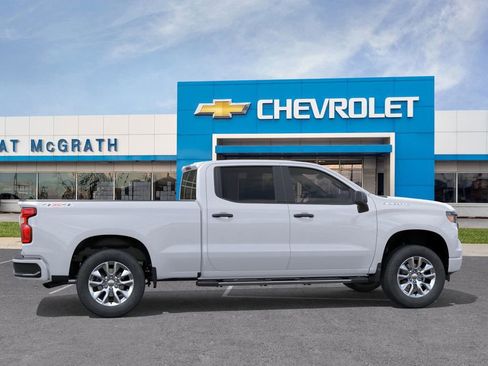 New 2026 Chevrolet Silverado 1500 Custom image 5