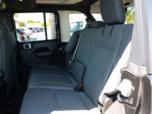 Used 2025 Jeep Wrangler Unlimited Sport S 4xe AWD/4WD image 34