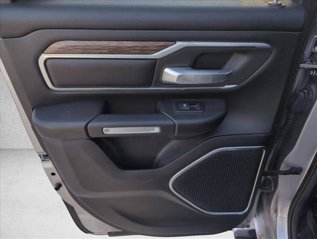 Used 2019 RAM 1500 Laramie RWD image 9