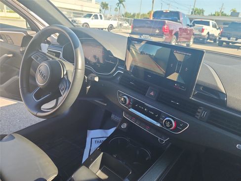 Used 2022 Audi A4 2.0T Premium Plus image 25