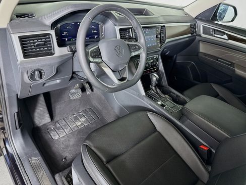 Used 2023 Volkswagen Atlas SE FWD image 8