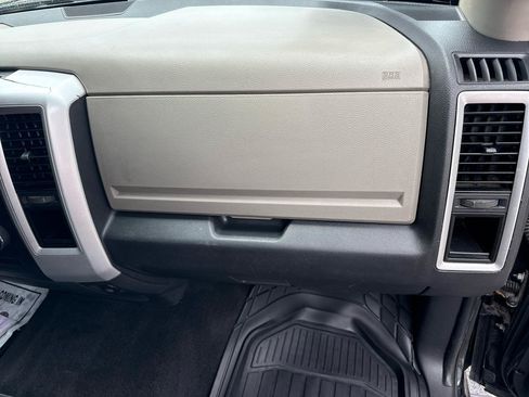 Used 2010 Dodge Ram 1500 Truck SLT RWD image 13