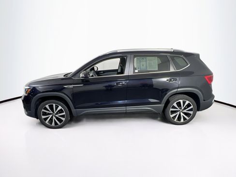 Used 2022 Volkswagen Taos SE AWD/4WD image 8