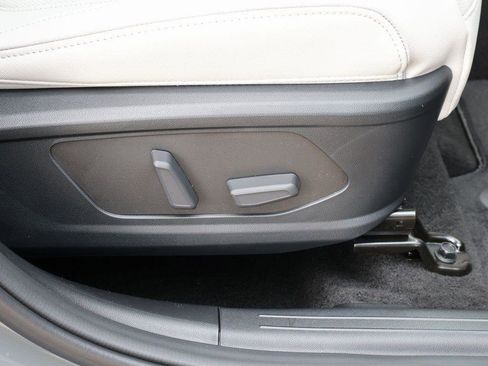 New 2026 Hyundai Tucson Limited image 13