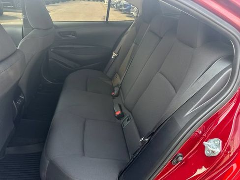 Used 2025 Toyota Corolla LE FWD image 14