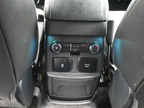 Used 2018 Ford Explorer Platinum AWD/4WD image 26