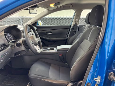 Used 2025 Nissan Sentra SV FWD image 27