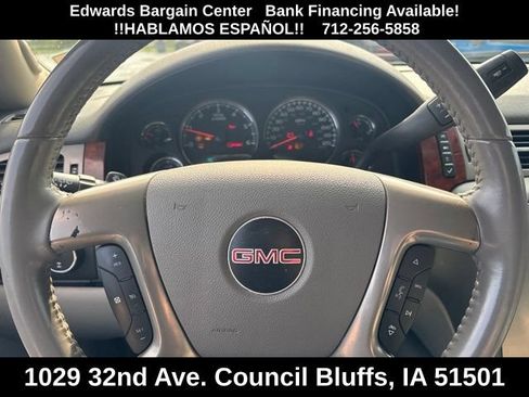 Used 2009 GMC Yukon XL SLT w/ Preferred Package AWD/4WD image 17