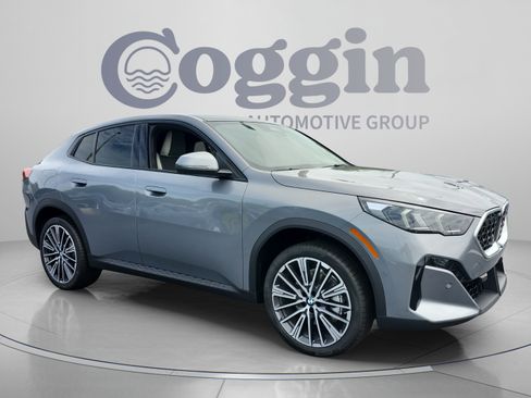 New 2026 BMW X2 xDrive28i w/ Convenience Package AWD/4WD image 7