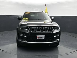 Used 2022 Jeep Grand Cherokee Summit AWD/4WD video 2