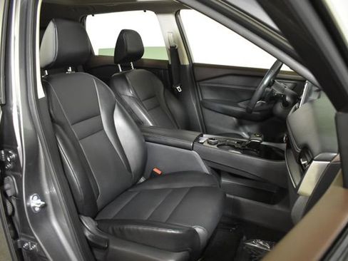 Used 2023 Nissan Rogue SV w/ SV Premium Package AWD/4WD image 33