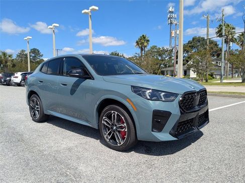 New 2026 BMW X2 xDrive28i image 3