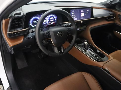 Certified 2026 Toyota Crown Signia w/ Advanced Technology Package AWD/4WD image 13