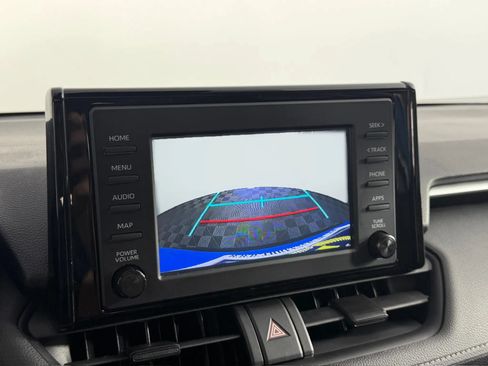 Used 2019 Toyota RAV4 XLE AWD/4WD image 39