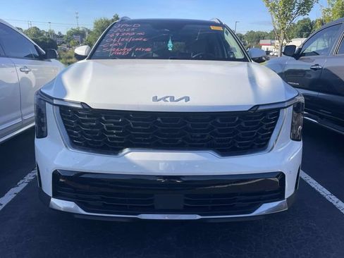 Used 2025 Kia Sorento EX w/ EX Panoramic Sunroof Package AWD/4WD image 3
