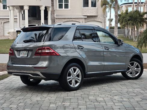 Used 2015 Mercedes-Benz ML 350 2WD image 5