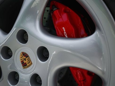 Used 1996 Porsche 911 Carrera 4S AWD/4WD image 13