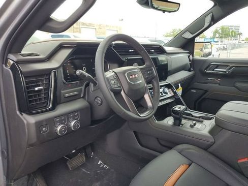 New 2026 GMC Sierra 1500 AT4 w/ AT4 Premium Package image 21