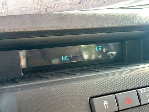 Used 2010 Ford F150 XLT AWD/4WD image 14