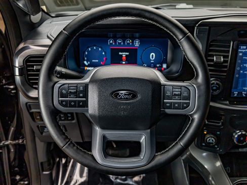 Used 2025 Ford F150 Lariat w/ Equipment Group 502A High image 18