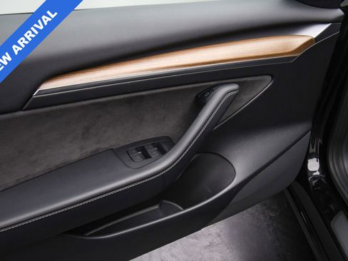 Used 2022 Tesla Model 3 image 43