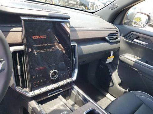 New 2026 GMC Acadia Denali w/ Super Cruise Package FWD image 26