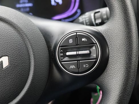 Used 2024 Kia Soul LX w/ Option Group 015 image 19